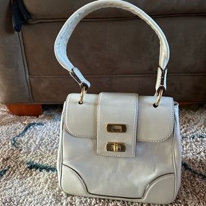 Marc Jacob’s satchel crème colored gently used